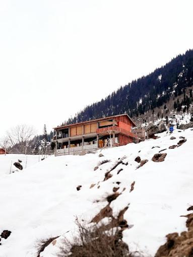 Khana Badosh Resort Kalam Bagian luar foto